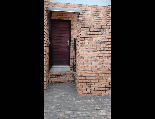 2 BEDROOM PROPERTY TO RENT IN SUMMERSET